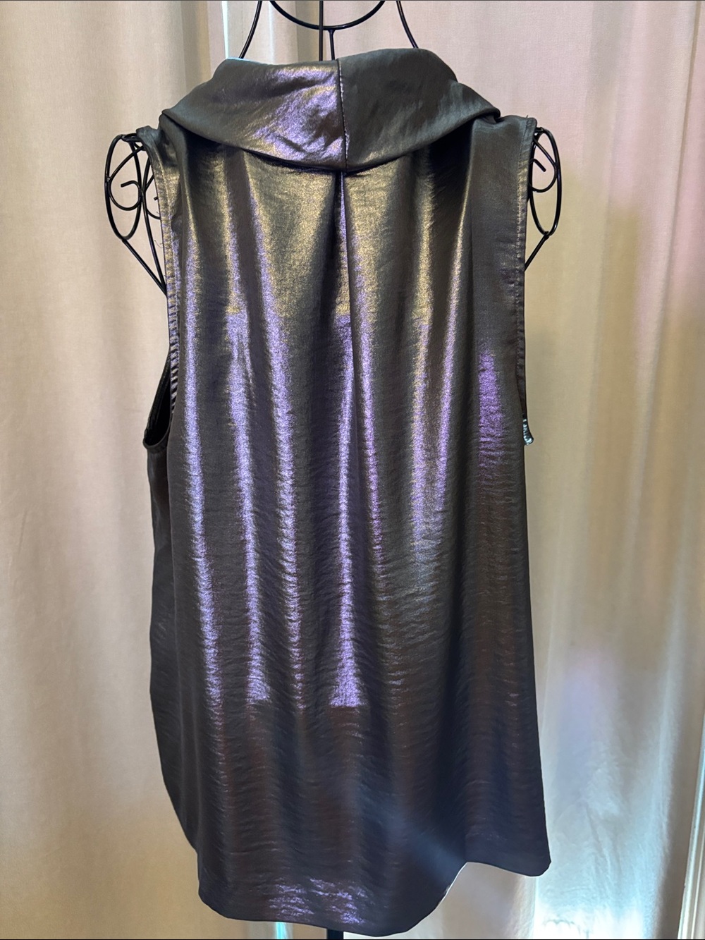Vince Camuto Shimmery Black Draped Cowl Neck Sleeveless Camisole - Picture 6 of 10